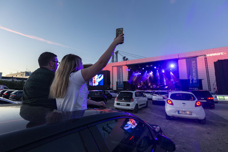 Autokonzert von Revolverheld in Erfurt