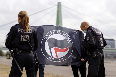 Corona-Demo in Köln