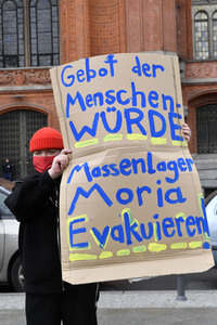 Protest gegen Flüchtlingspolitik in Berlin