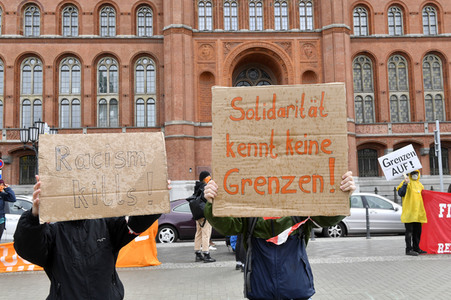 Protest gegen Flüchtlingspolitik in Berlin