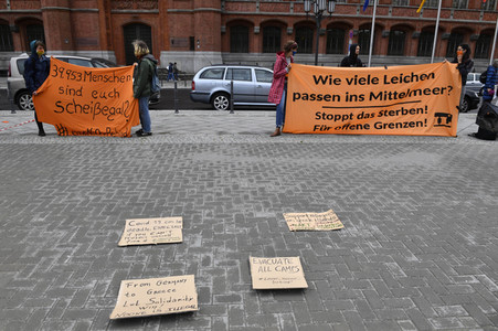 Protest gegen Flüchtlingspolitik in Berlin