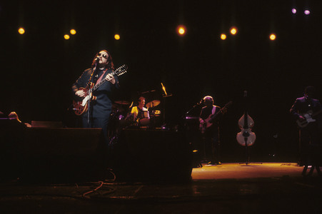 Konzert von Elvis Costello and the Rude 5 in London