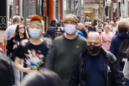 Symbolfoto Mindestabstand