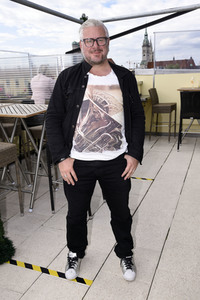 Fototermin mit Simon Pearce und Moses Wolff in München