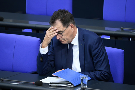 Aktuelle Stunde und Befragung der Bundesregierung in Berlin