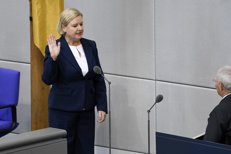 Vereidigung von Eva Högl in Berlin