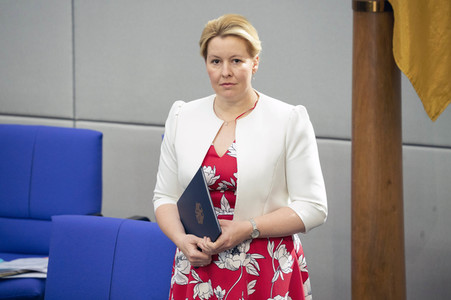 163. Sitzung des Deutschen Bundestages in Berlin