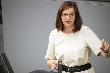 164. Sitzung des Deutschen Bundestages in Berlin