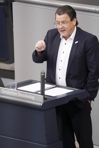 164. Sitzung des Deutschen Bundestages in Berlin