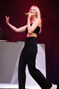 Autokultur-Konzert von Glasperlenspiel in Hannover