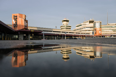Symbolfoto Flughafen Tegel