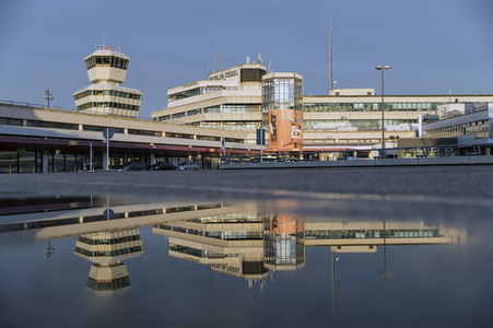Symbolfoto Flughafen Tegel