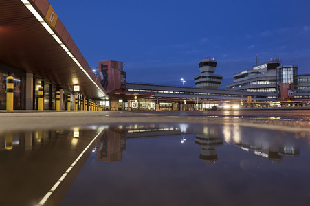 Symbolfoto Flughafen Tegel