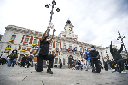 Gedenk-Kundgebung nach dem Tod von George Floyd in Madrid