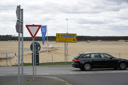 Das Baugelände der Tesla Gigafactory 4 in Grünheide