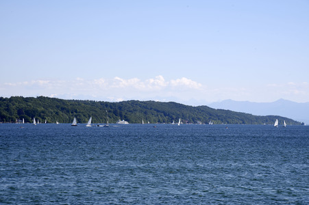 Seen-Schifffahrt in Starnberg