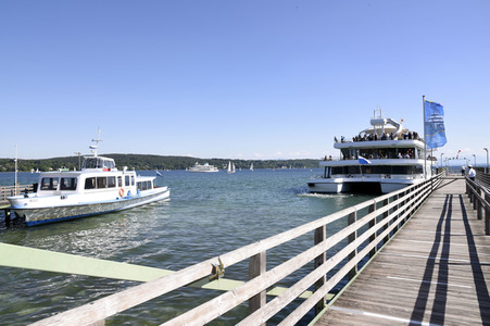Seen-Schifffahrt in Starnberg