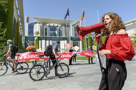 Protest gegen eine Abwrackprämie in Berlin