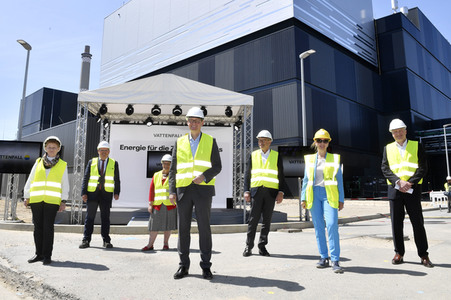 Inbetriebnahme des neuen gasgefeuerten Heizkraftwerks von Vattenfall in Berlin