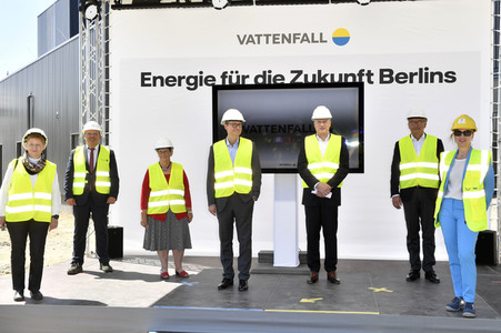 Inbetriebnahme des neuen gasgefeuerten Heizkraftwerks von Vattenfall in Berlin