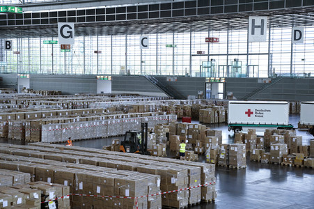 Besuch im Landeslager für Schutzausrüstung in Düsseldorf