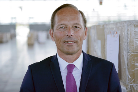 Besuch im Landeslager für Schutzausrüstung in Düsseldorf