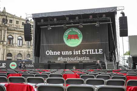 Demonstration 'Ohne uns ist Stille' in Dresden