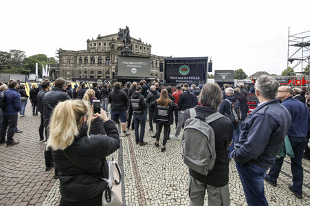 Demonstration 'Ohne uns ist Stille' in Dresden