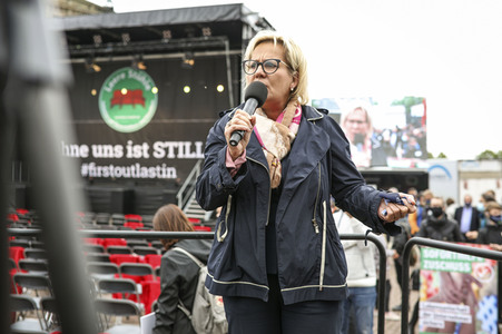 Demonstration 'Ohne uns ist Stille' in Dresden