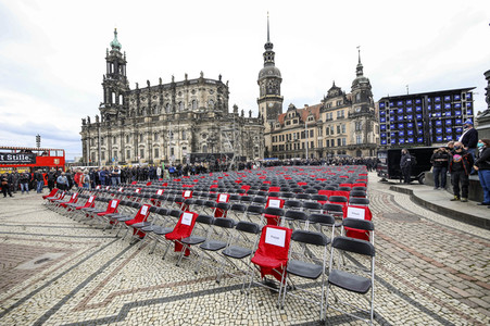 Demonstration 'Ohne uns ist Stille' in Dresden