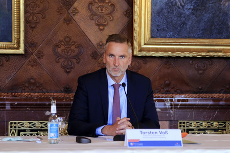 Pressekonferenz zum Hamburger Verfassungsschutzbericht 2019 in Hamburg