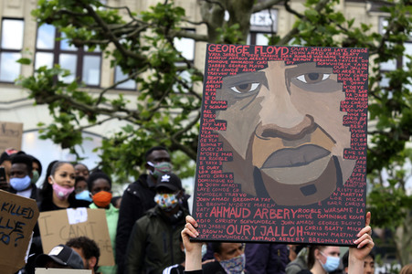 Demonstration 'Enough is Enough! - There can be no Peace without Justice!' in Hamburg