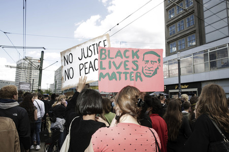 Demonstration 'Silent Demo' in Berlin