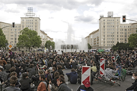 Demonstration 'Silent Demo' in Berlin