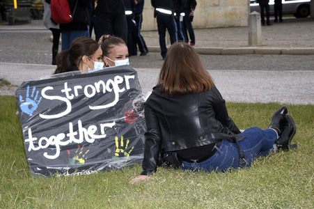 Demonstration 'Silent Protest - Sag Nein zu Rassismus' in München