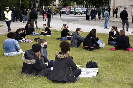 Demonstration 'Silent Protest - Sag Nein zu Rassismus' in München