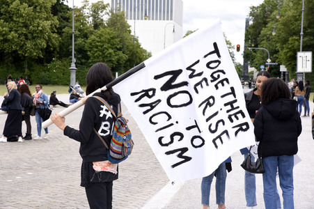 Demonstration 'Silent Protest - Sag Nein zu Rassismus' in München
