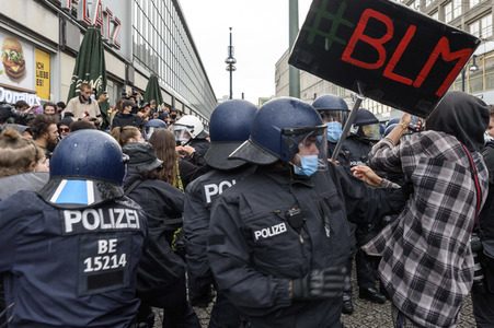 Demonstration 'Silent Demo' in Berlin