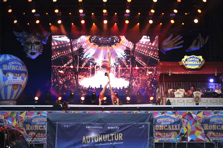 Roncalli's Drive-In-Show Live in Hannover