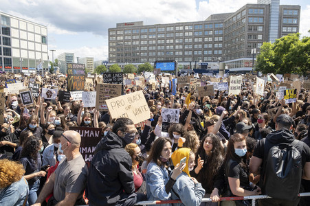 Demonstration 'Silent Demo' in Berlin