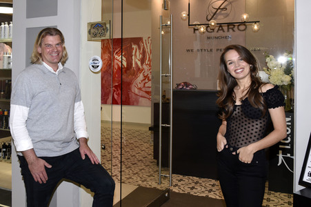 Darya Gritsyuk beim Friseurbesuch in München