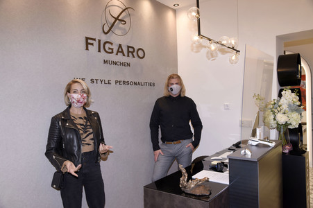 Friseurbesuch von Sarah Valentina Winkhaus in München