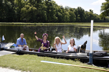 Gondelfahrt mit Prominenten in München