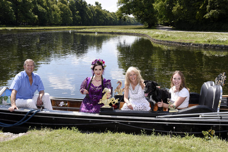 Gondelfahrt mit Prominenten in München