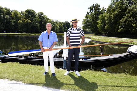 Gondelfahrt mit Prominenten in München