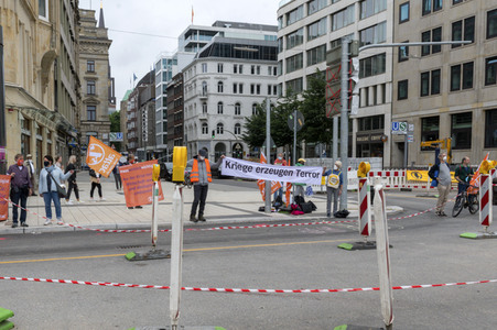 Menschenkette gegen Rassismus in Hamburg