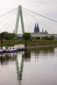 Die Severinsbrücke in Köln