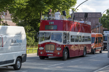 Autokorso unter dem Motto 'EVENTuell nie wieder' in Hamburg