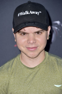 Serienpremiere 'Paparazzi X-Posed' in Studio City