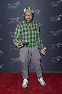 Serienpremiere 'Paparazzi X-Posed' in Studio City